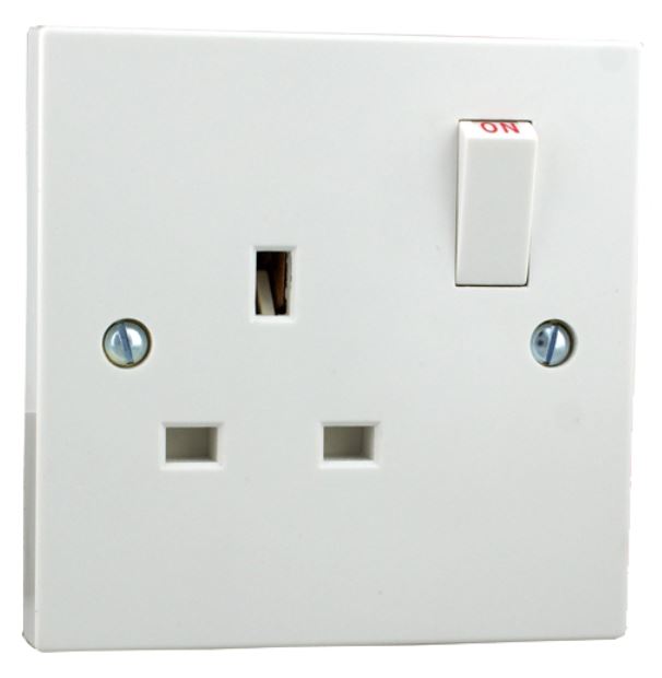 Standard - 1 Gang Switched Socket