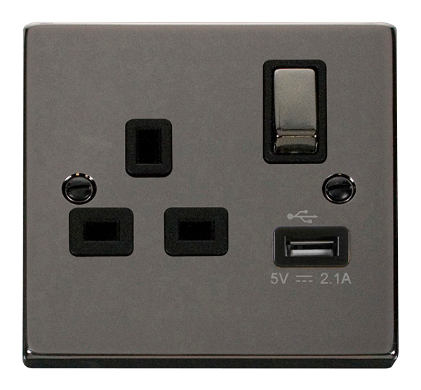 1 Gang Switched Socket USB