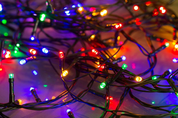 The Cost of Running LED Christmas Lights!