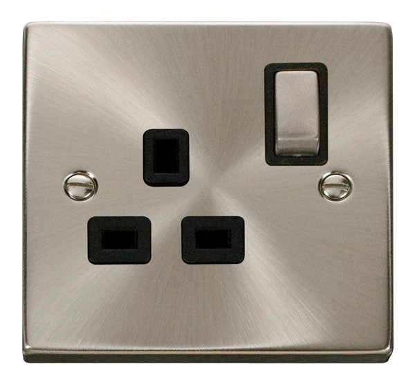 Deco Satin Chrome - 13A 1 Gang Switched Socket